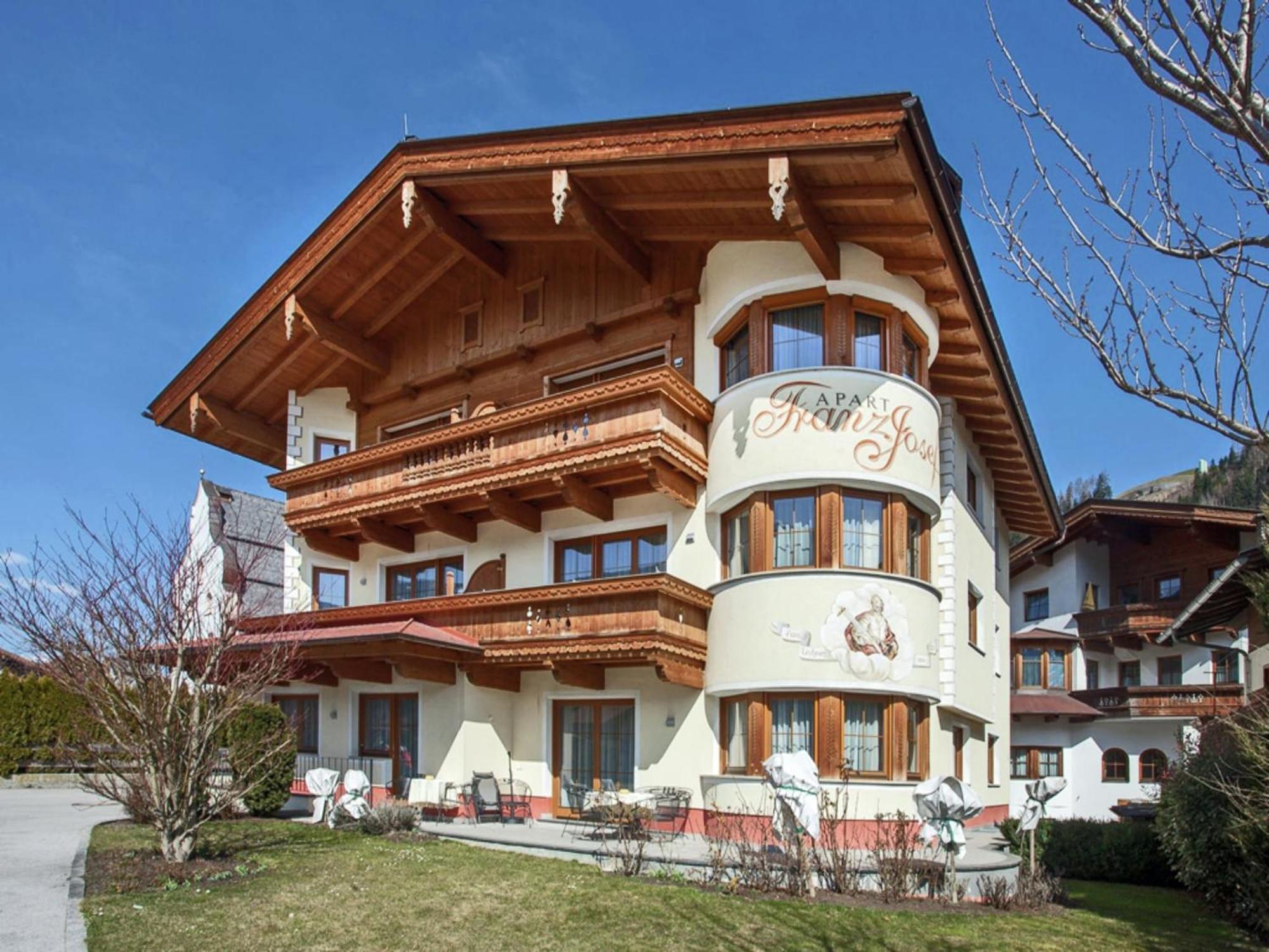 Attractive Holiday Home In Kaltenbach On The Ski Slope Штумм Екстер'єр фото