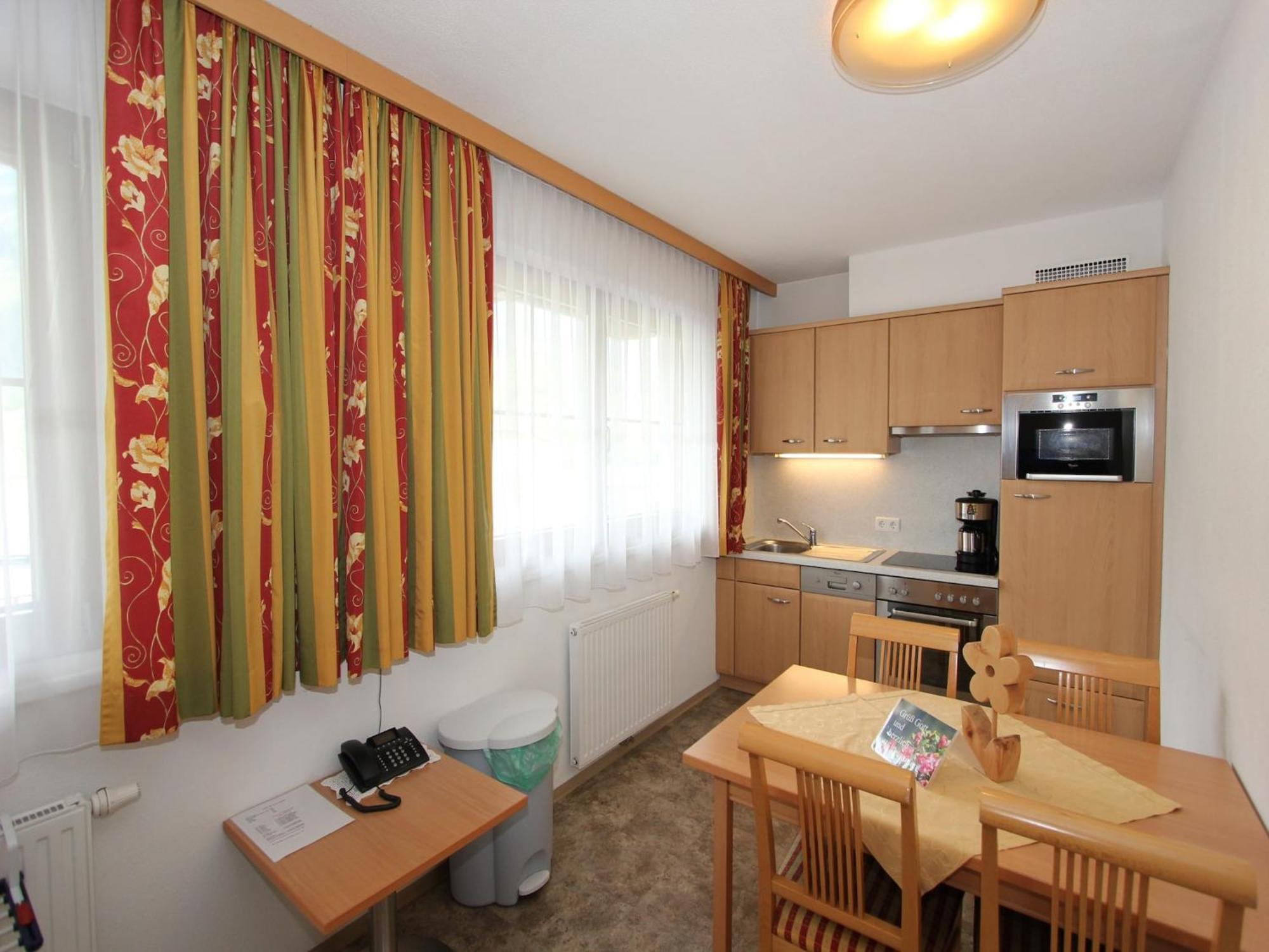 Attractive Holiday Home In Kaltenbach On The Ski Slope Штумм Екстер'єр фото